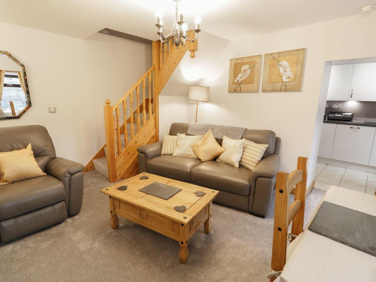 Bridgeway House Villa Blaenau Ffestiniog ภายนอก รูปภาพ