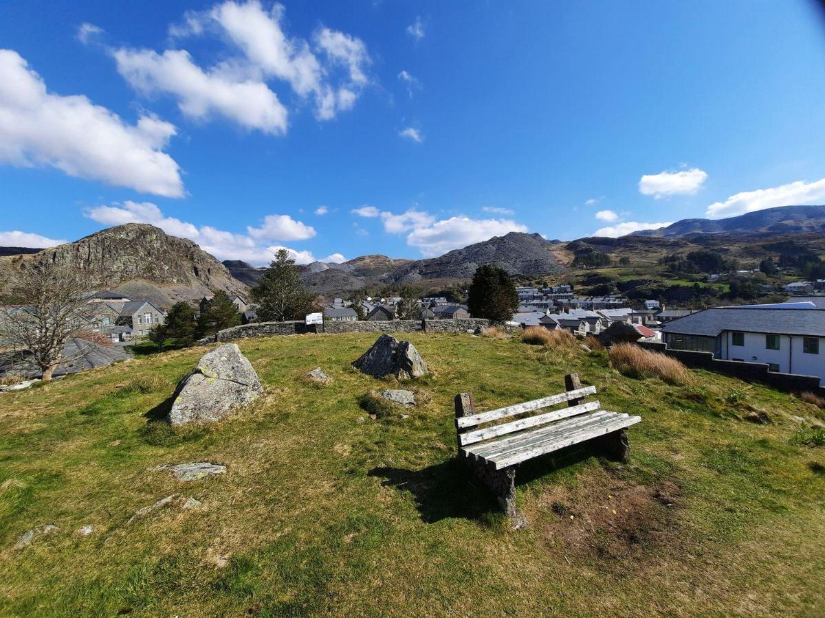 Bridgeway House Villa Blaenau Ffestiniog ภายนอก รูปภาพ